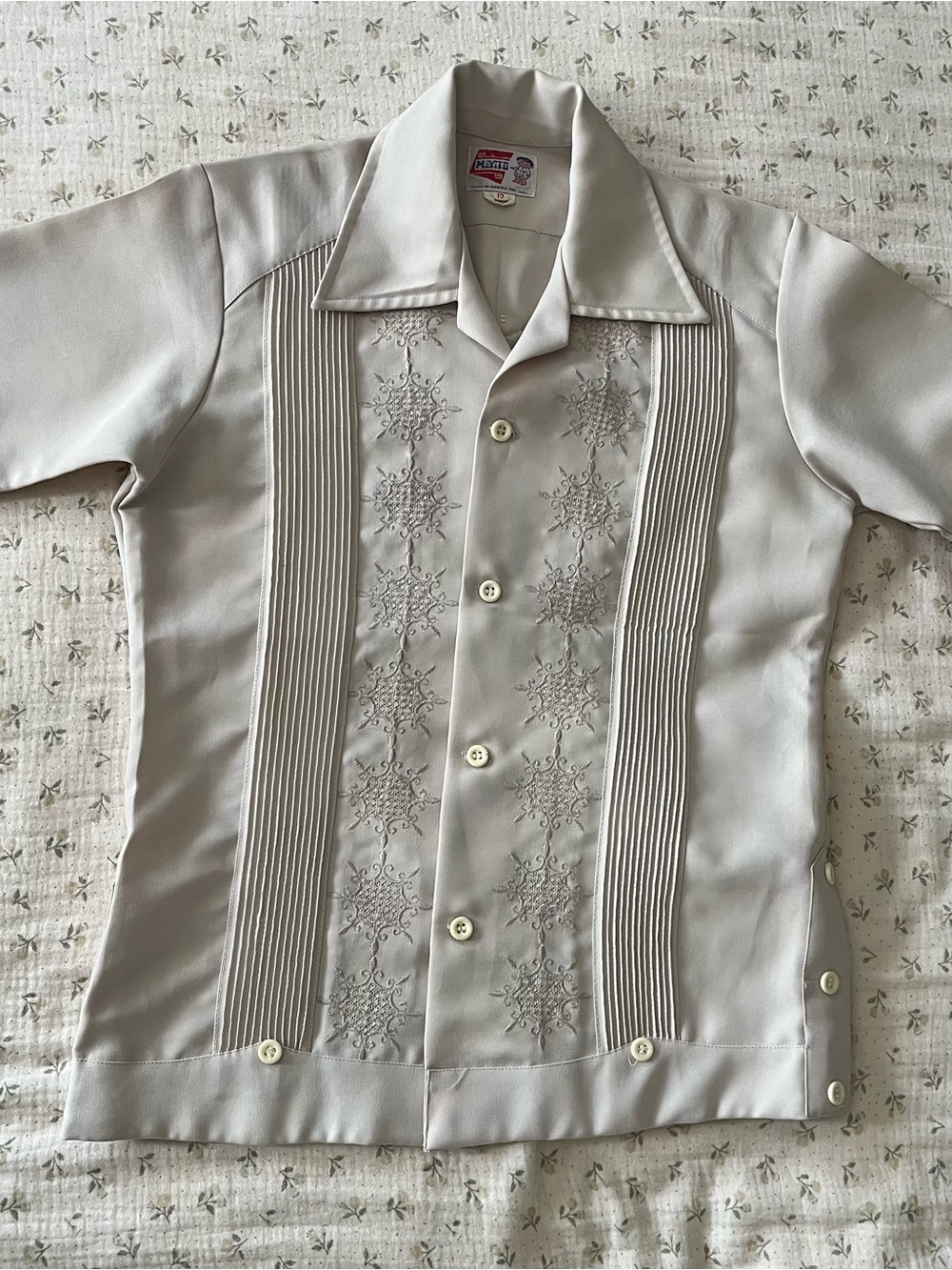 Boy’s Intricate Embroidered Cuban Button-Down Shirt in Off White / cream